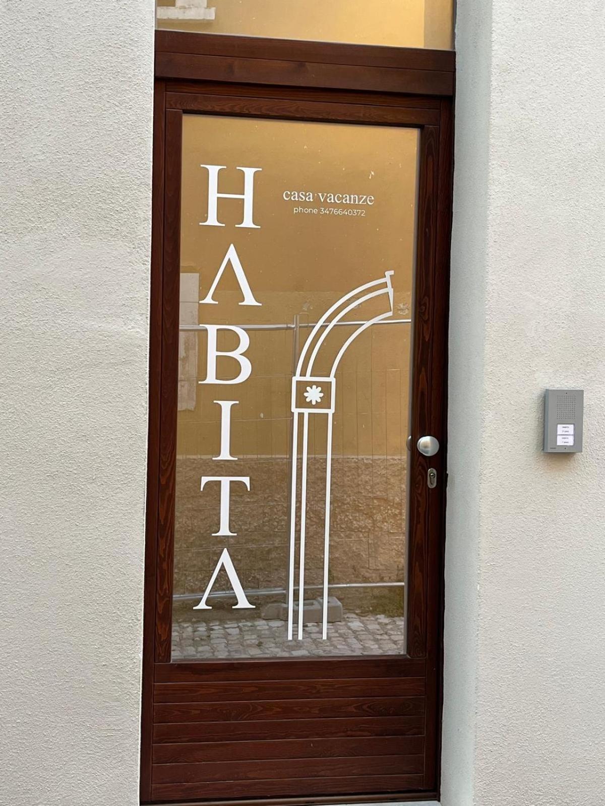 Habita Appartamenti Л'Акуила Экстерьер фото